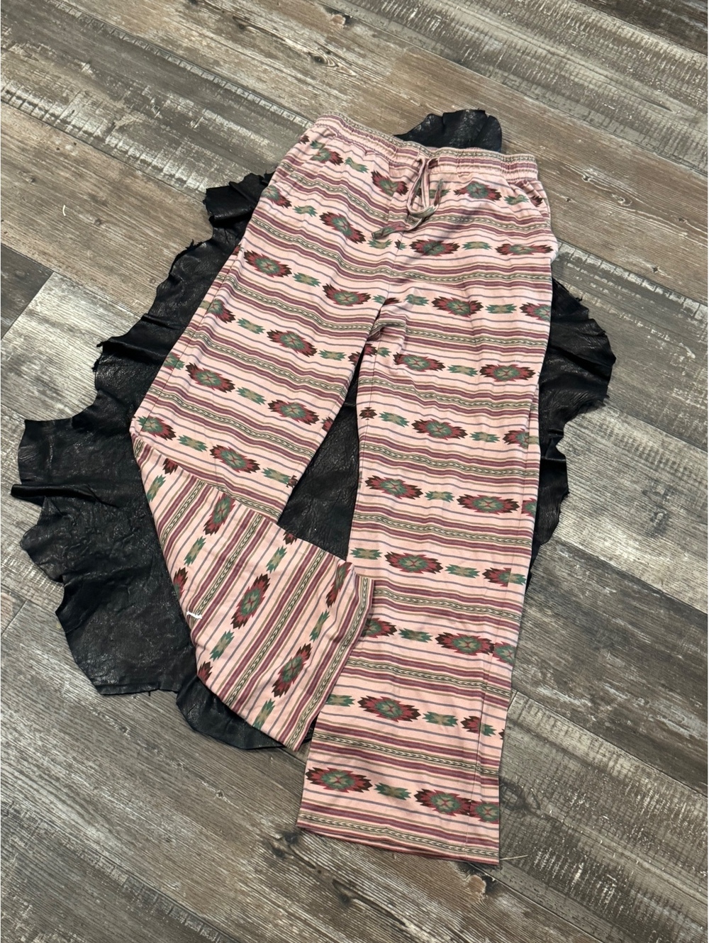 Ariat Women's Pajama Pants Aztec Print Size M